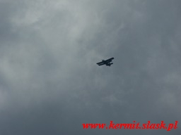 Spadochroniarze w Chudowie, An-12