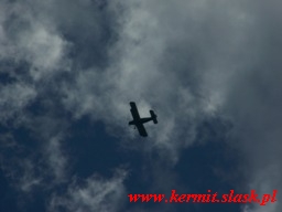 Spadochroniarze w Chudowie, An-12